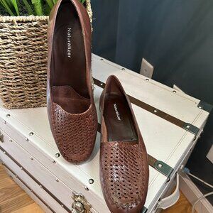 Naturalizer Women's Brown Leather Slip On Woven Tie Loafer Flat Shoes Size 9M